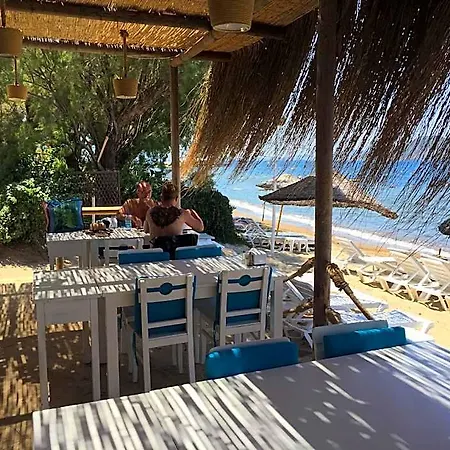 Ξενοδοχείο Pitosbungalows