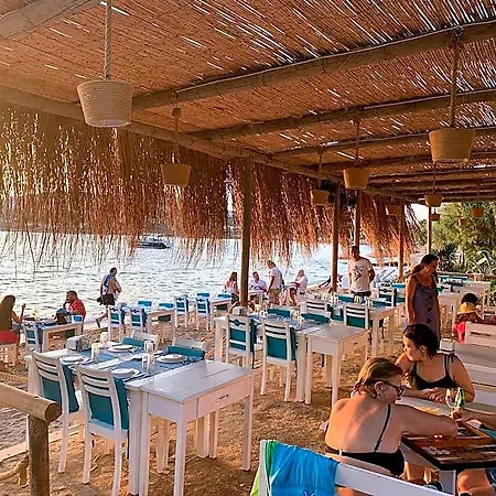 Residence Pitosbungalows *