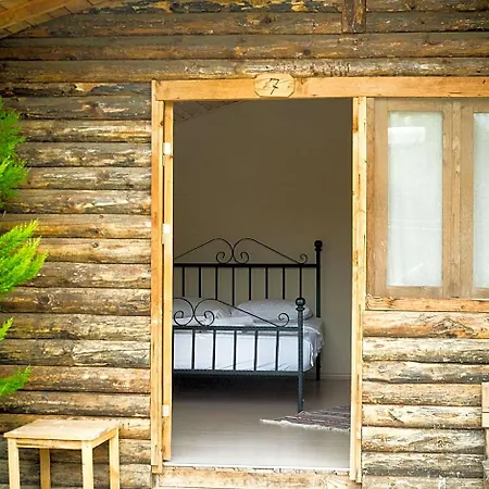 Pitosbungalows Ξενοδοχείο Αλικαρνασσός